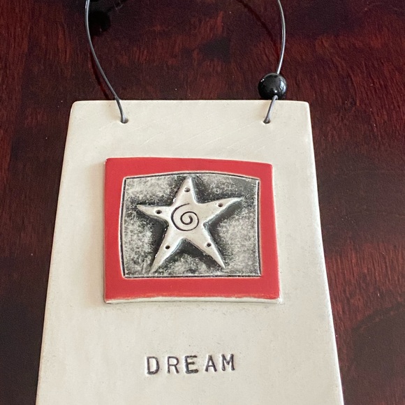 “Dream” Wall Decor - Picture 3 of 4